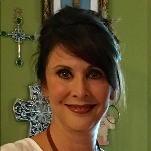 Meet your Posher, Robin